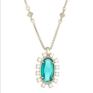 NWT Kendra Scott Brett Pendant Necklace in Emerald